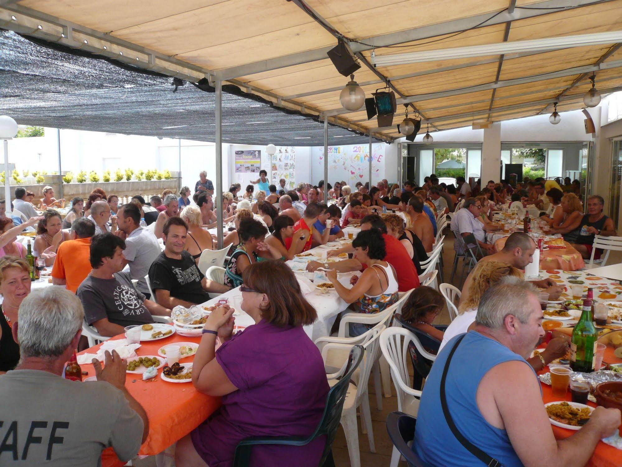 Camping El Camell Pineda de Mar Exterior photo