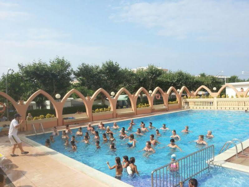 Camping El Camell Pineda de Mar Exterior photo